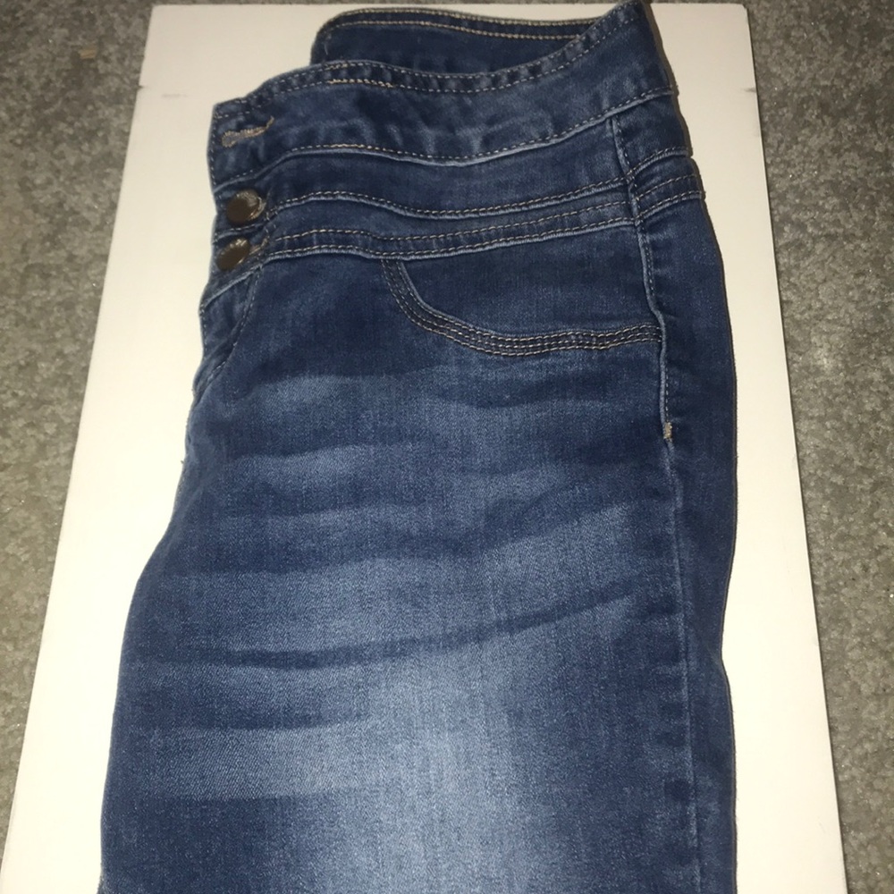 jeans